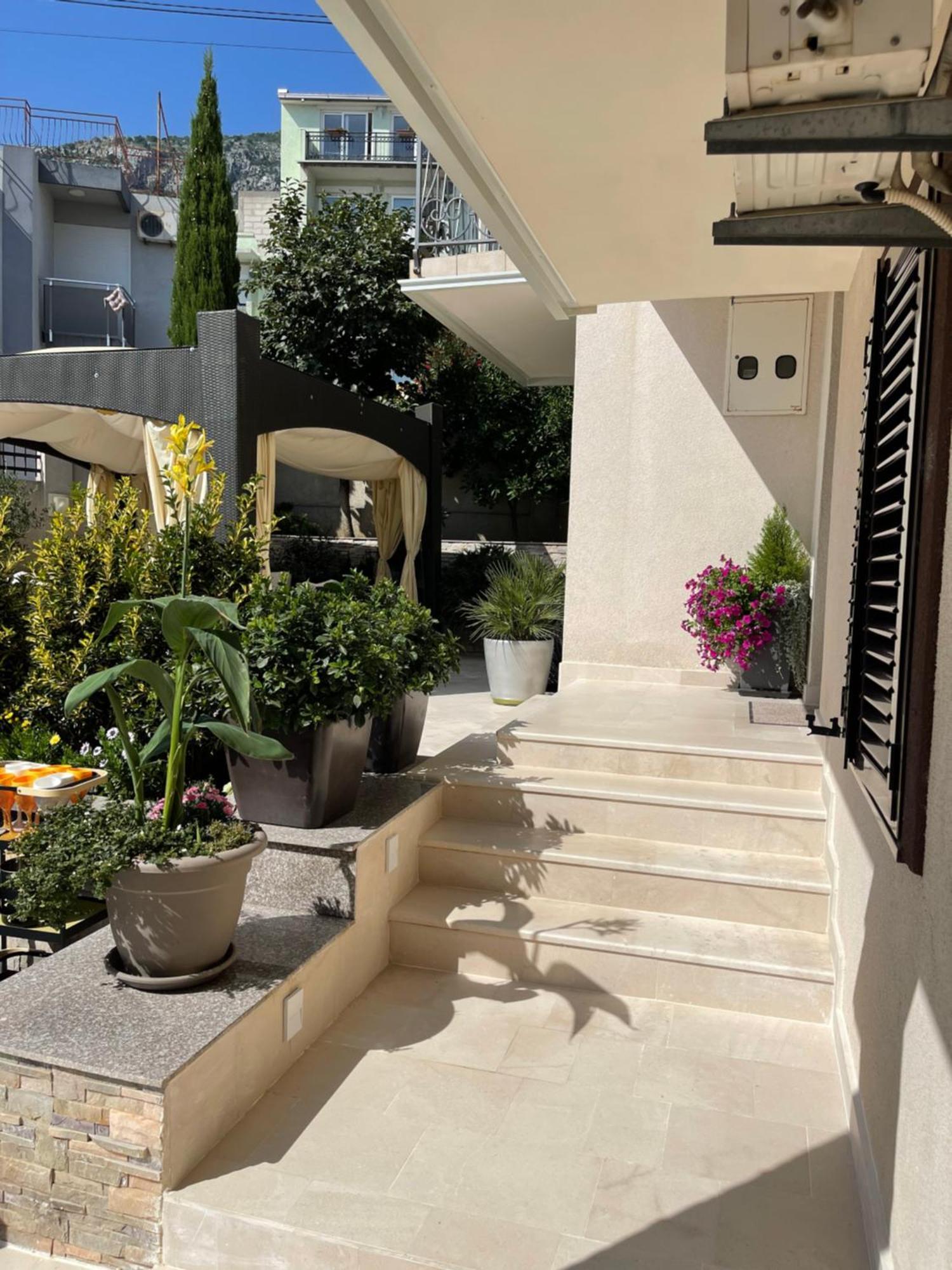 Holiday Home Barska Vila Bagian luar foto
